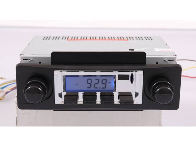 Radio, AM/FM W/ Front Auxiliary Input (for Ipod, MP3 player, satellite radio), 200 Watt (4 x 50 watt), Chrome Faceplate, features LCD display w/ blue illumination, 6 AM / 6 FM presets, manual up / down tuning, seek / auto scan, 4-way fader control for fro