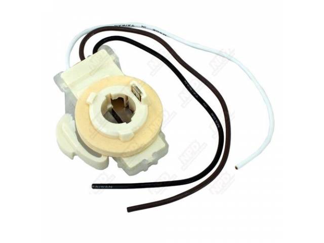 Parking Light / Tail Light / Stop Light Socket, w/ 3 lock tabs, white, brown and black leads, Replacement part by Standard