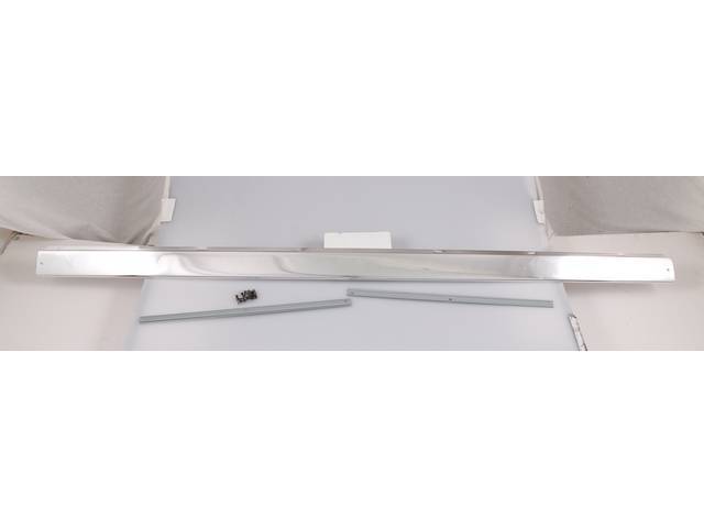 Molding, Rocker Panel, RH, Incl screws, clips and 2 retainers, 3.15 inches wide (thick), Repro