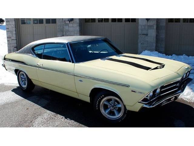 STRIPE AND DECAL KIT, *Yenko*, Black, (11) incl *SYC* hood decal and stripes, RH and LH fender, door and quarter panel stripes, 2 head rest decals, squeegee and instructions, repro