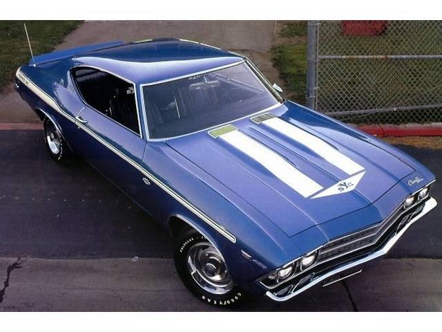 STRIPE AND DECAL KIT, *Yenko*, White, (11) incl *SYC* hood decal and stripes, RH and LH fender, door and quarter panel stripes, 2 head rest decals, squeegee and instructions, repro