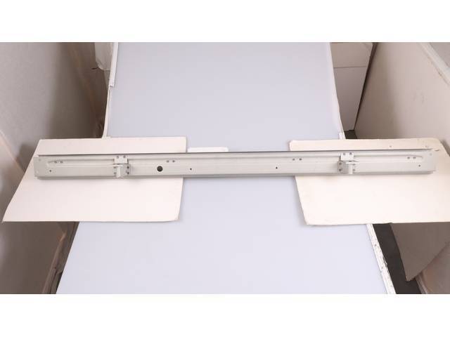 Fleetside Rear Cross Sill for (60-62)