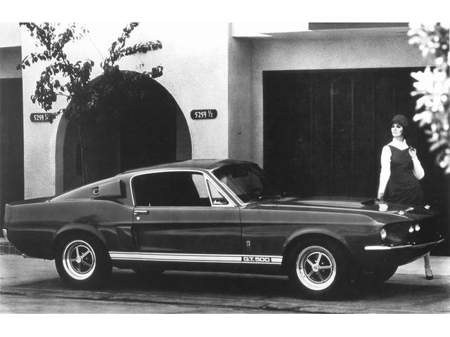 CLASSIC PHOTO, 1967 GT-500 WITH LADY, 12